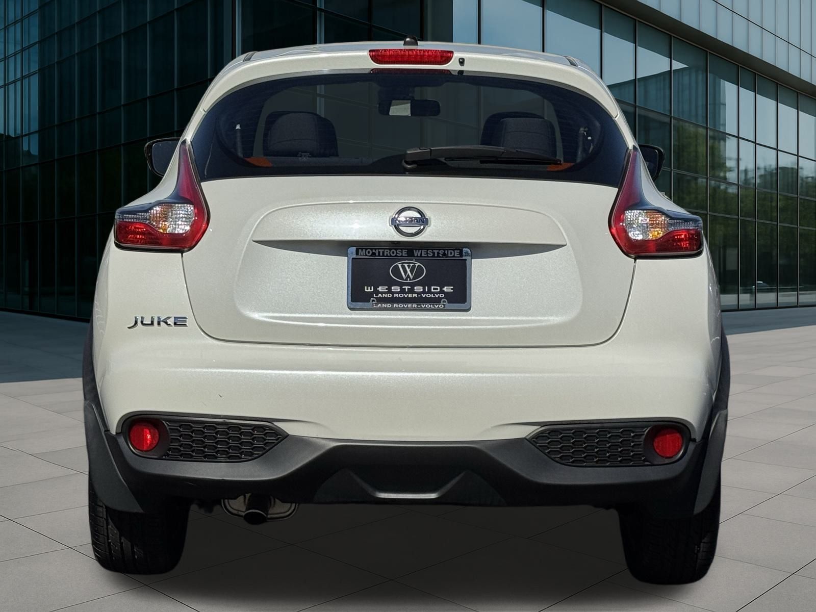 2016 Nissan Juke S photo 4