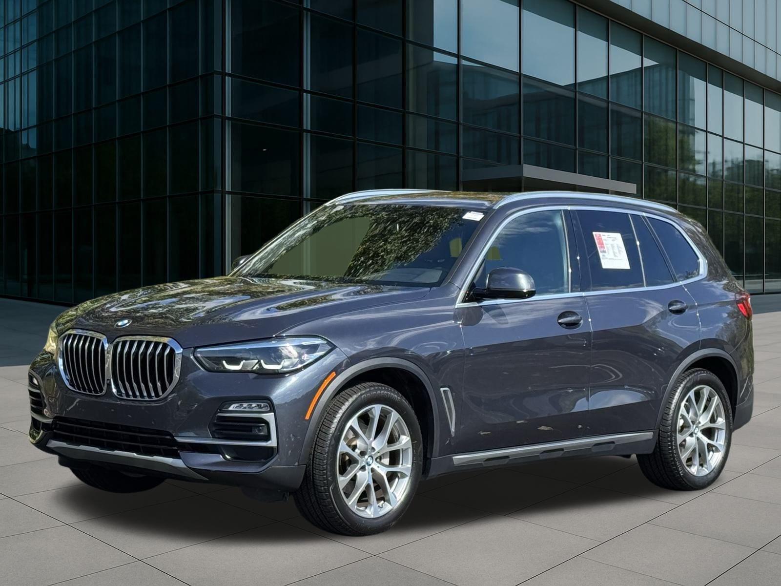 2021 BMW X5 40i's photo