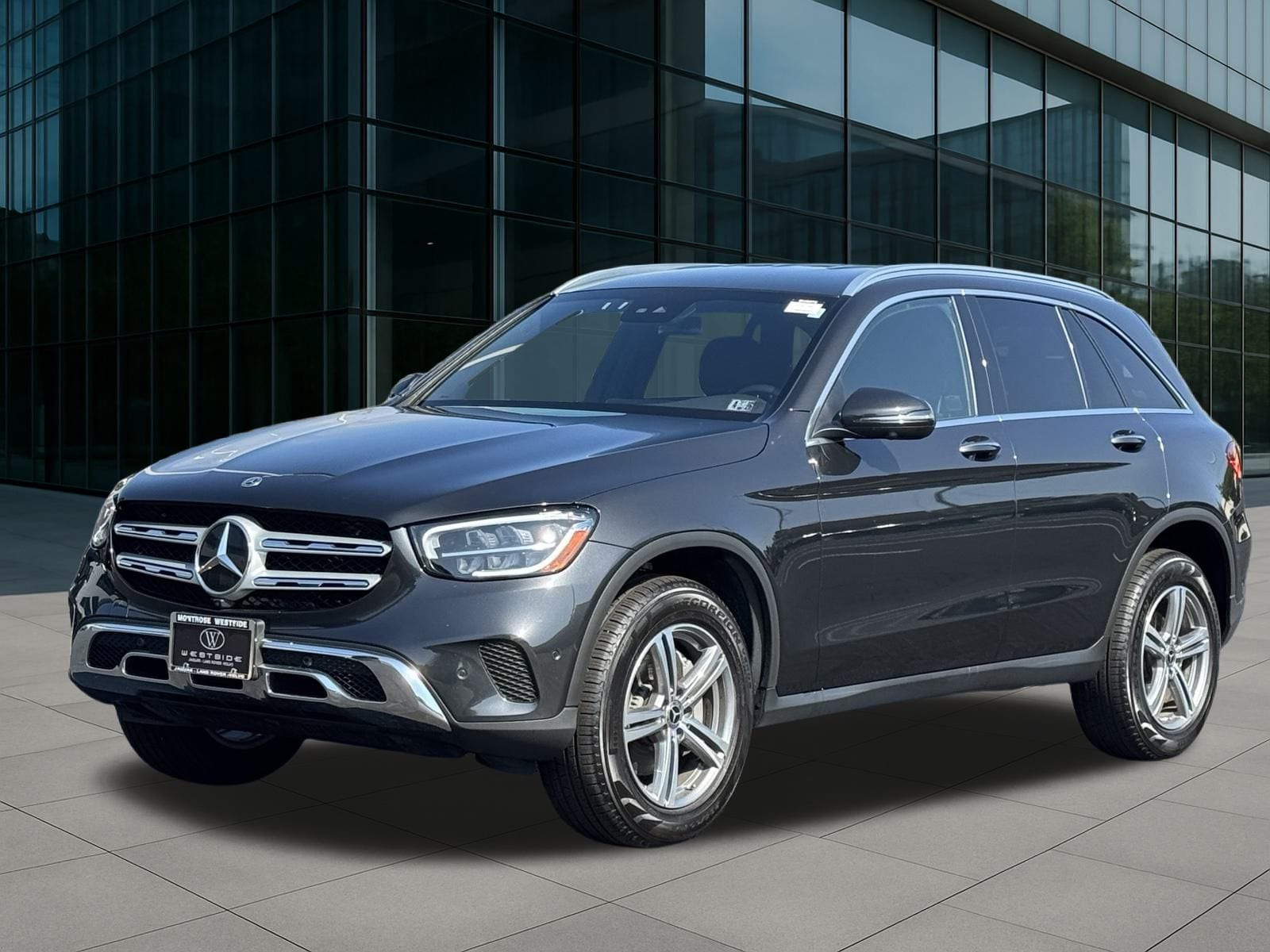 2022 Mercedes-Benz GLC GLC300's photo