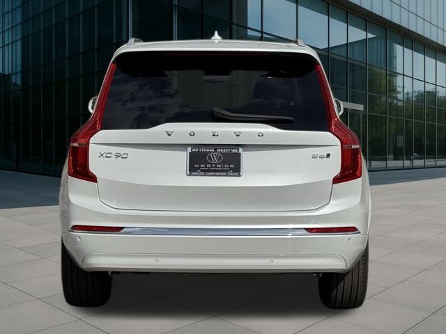 2024 Volvo XC90 Plus photo 4