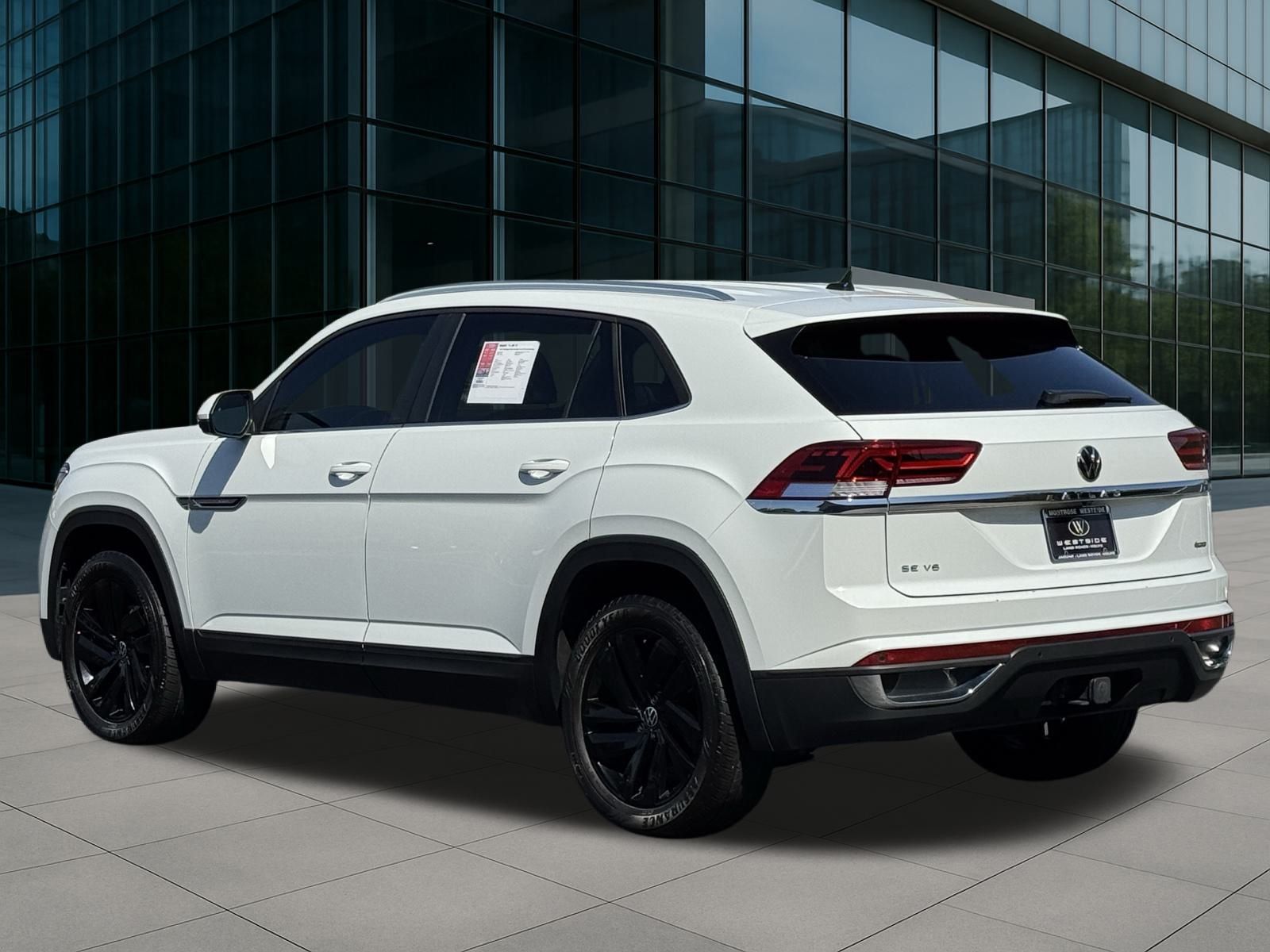2023 Volkswagen Atlas Cross Sport V6 SE Technology photo 3