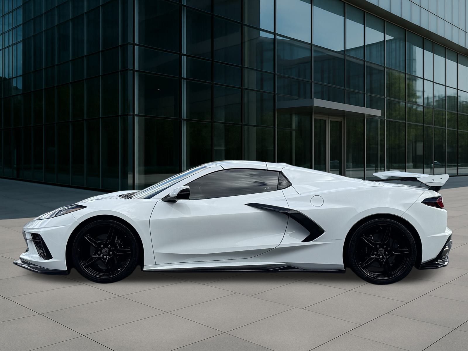 2023 Chevrolet Corvette Stingray 2LT Convertible photo 2