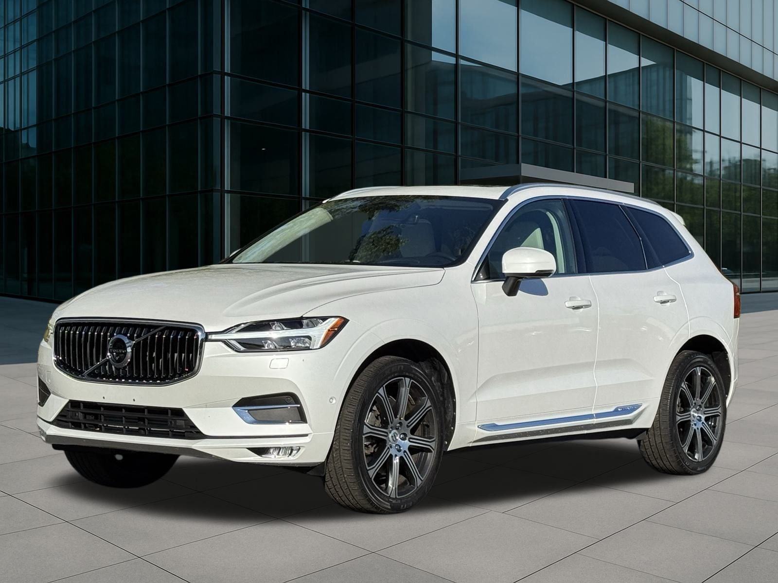 2019 Volvo XC60 Inscription's photo