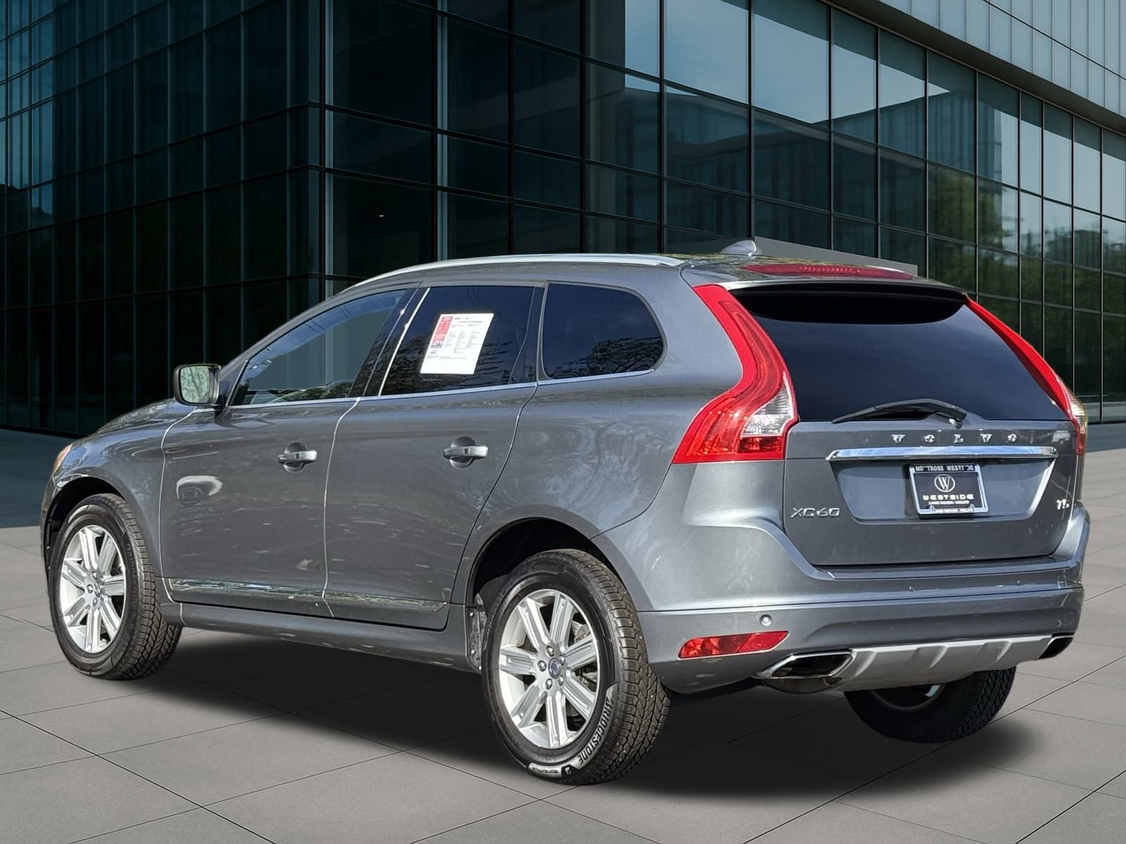 2017 Volvo XC60 T5 Inscription photo 3