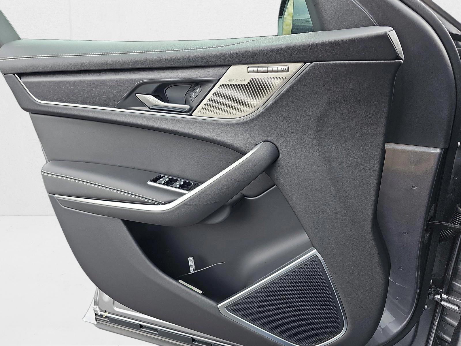 2026 Jaguar F-Pace R-Dynamic S - Photo 25