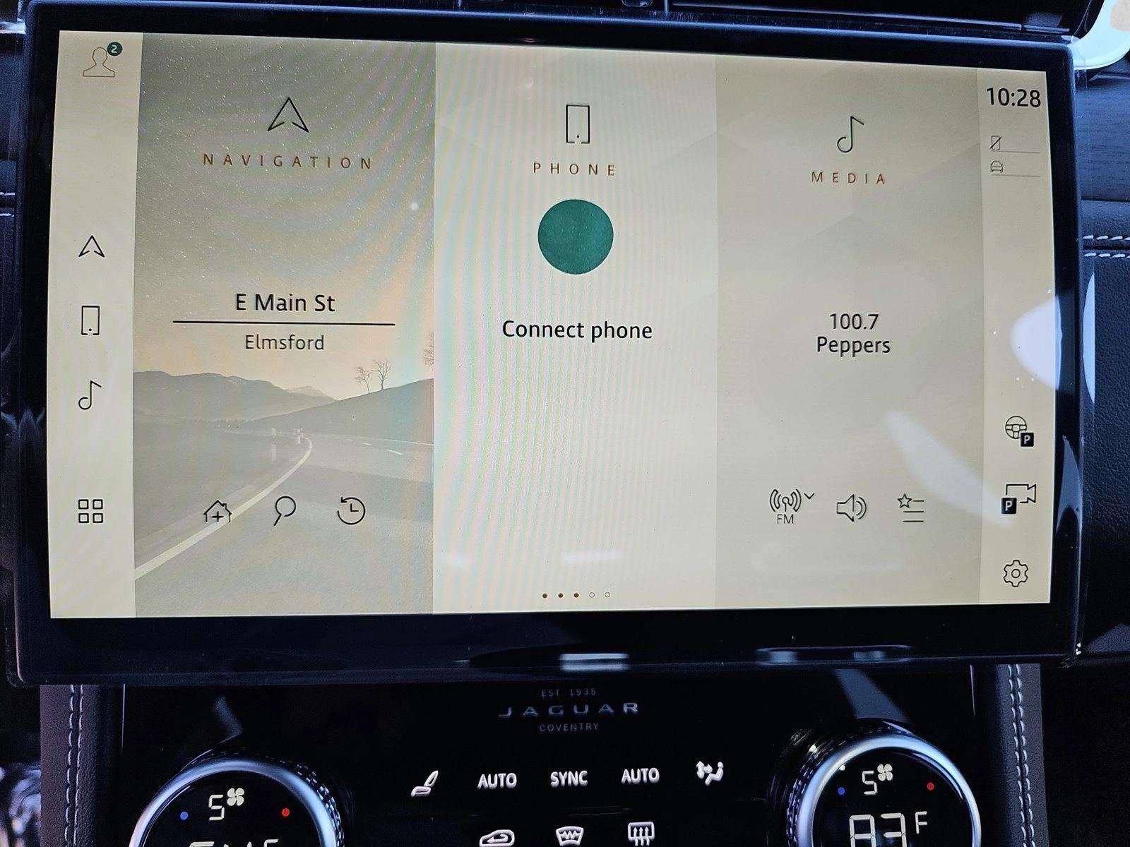 2026 Jaguar F-Pace R-Dynamic S - Photo 17
