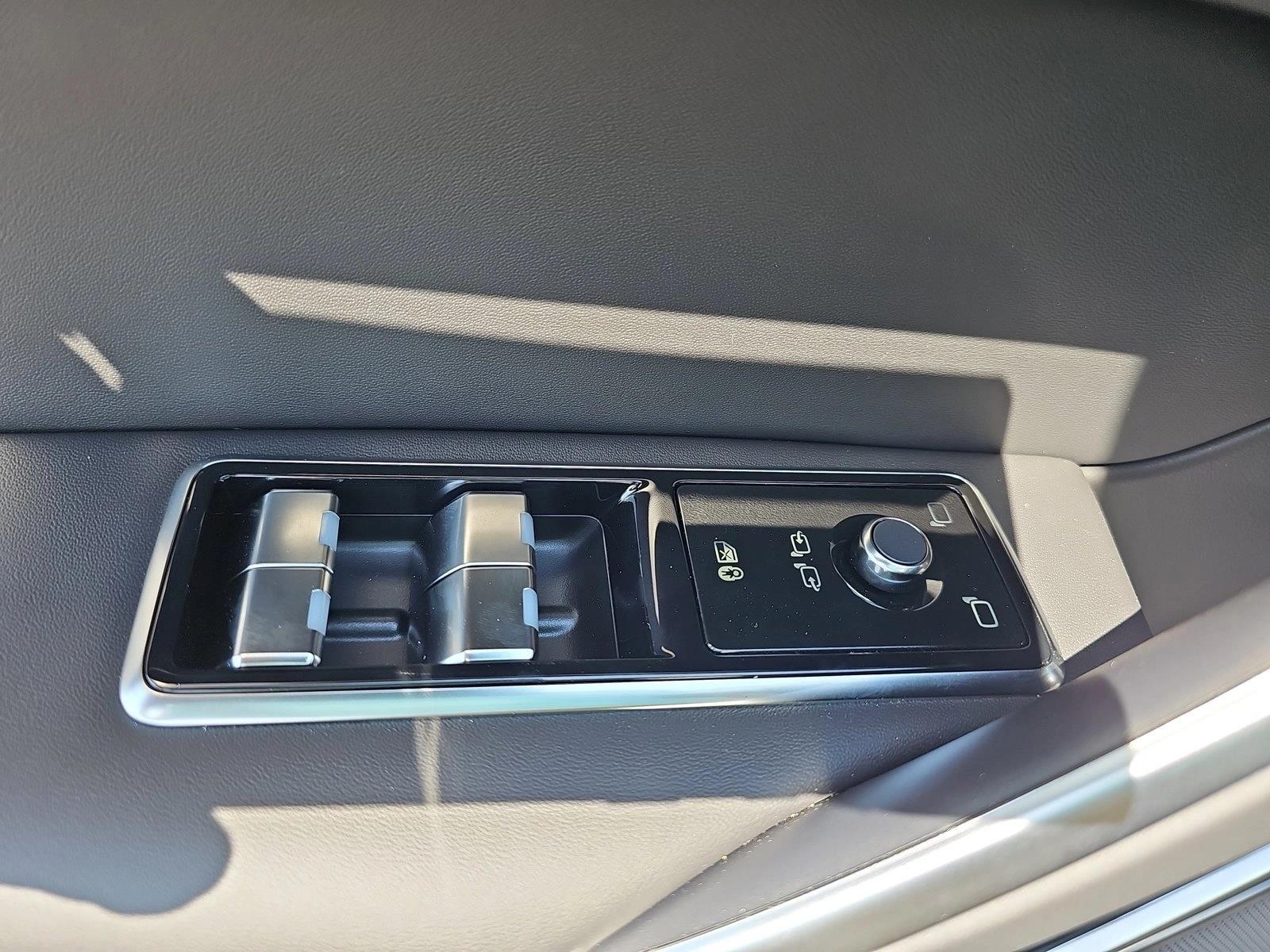 2026 Jaguar F-Pace R-Dynamic S - Photo 25