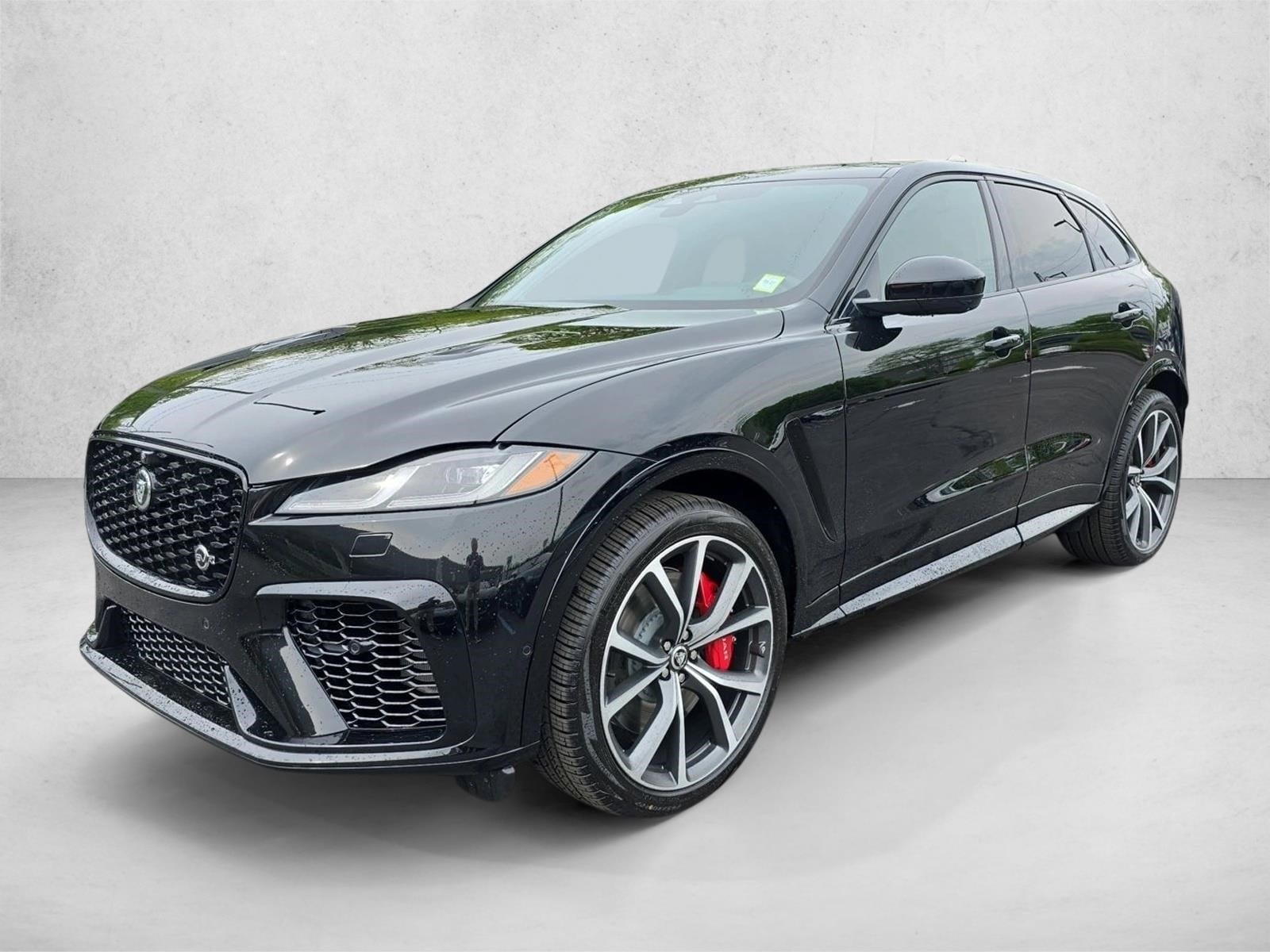 2026 Jaguar F-PACE SVR 575 Edition AWD's photo