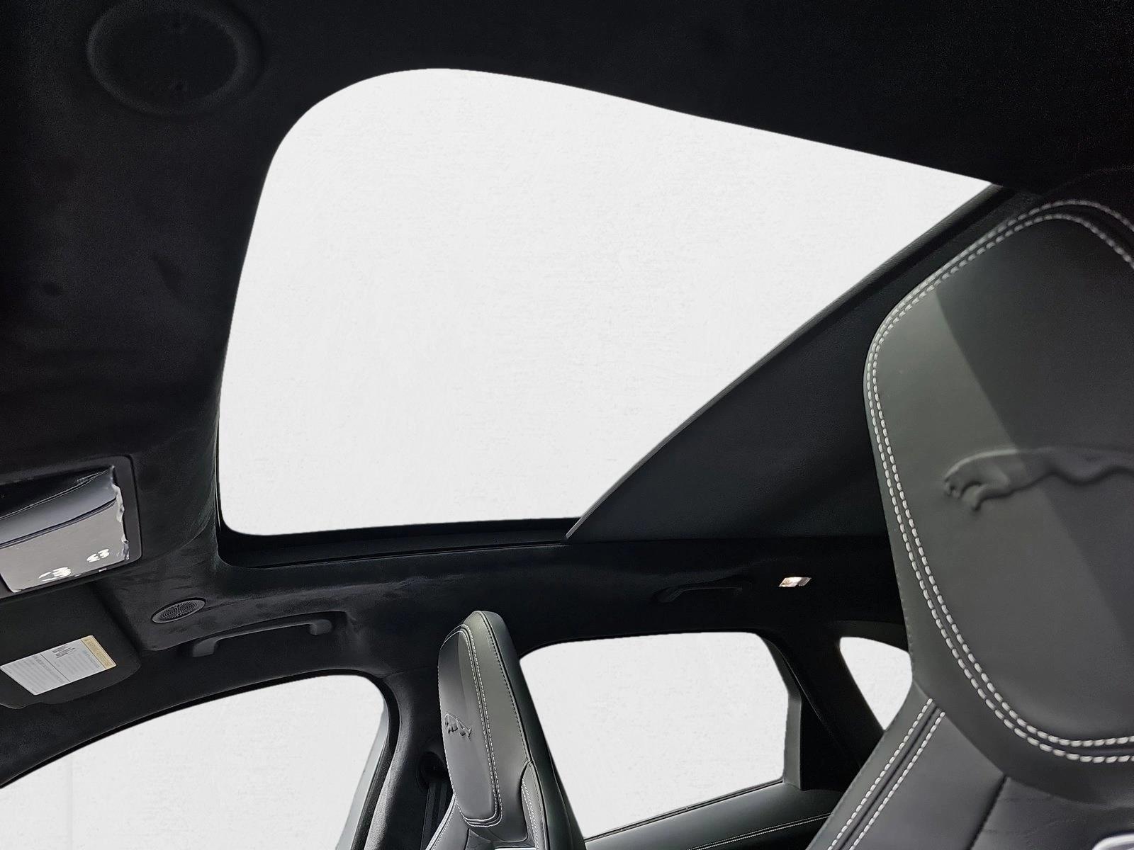 2026 Jaguar F-Pace R-Dynamic S - Photo 27