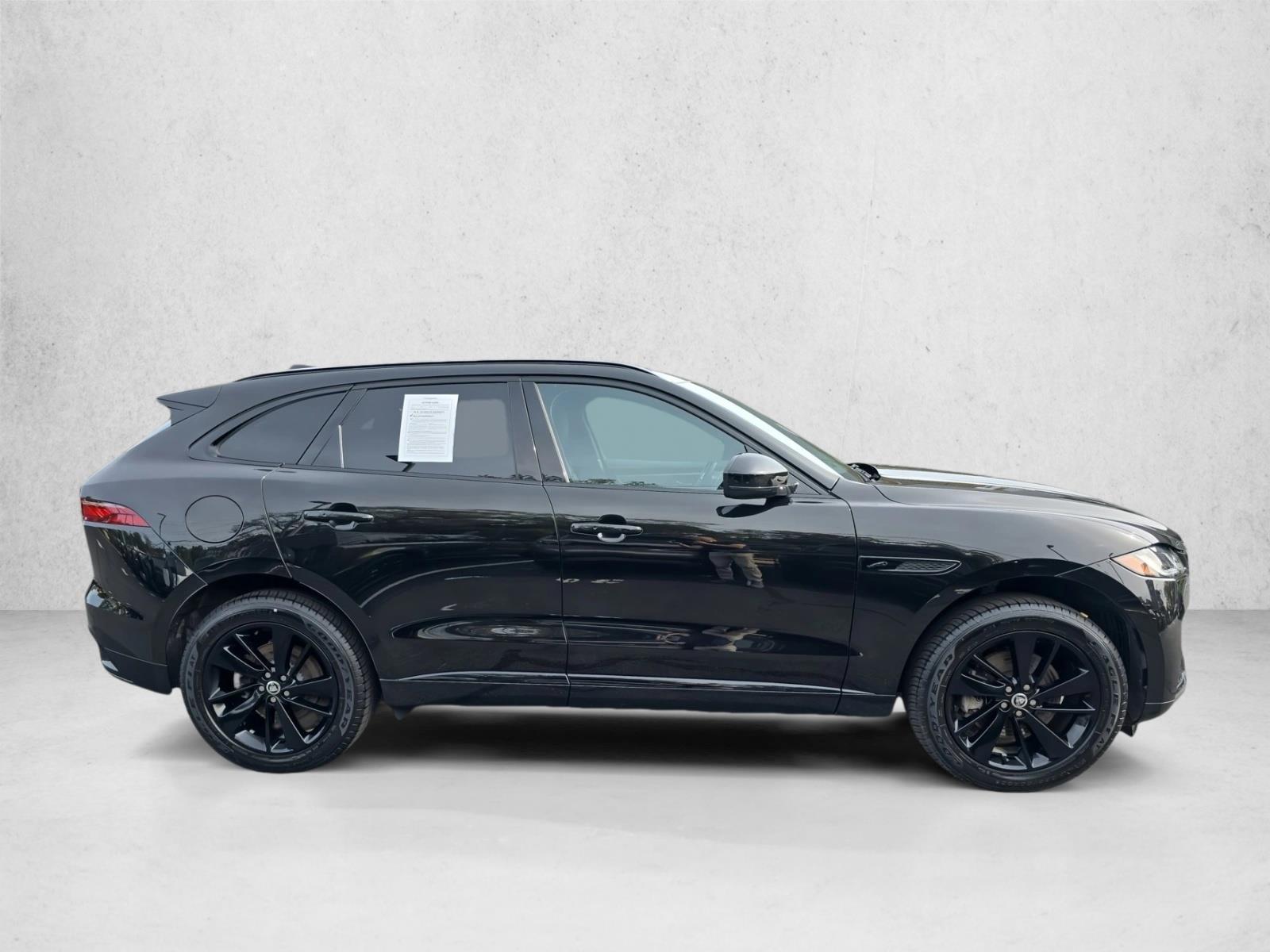 2025 Jaguar F-PACE P250 R-Dynamic S photo 2