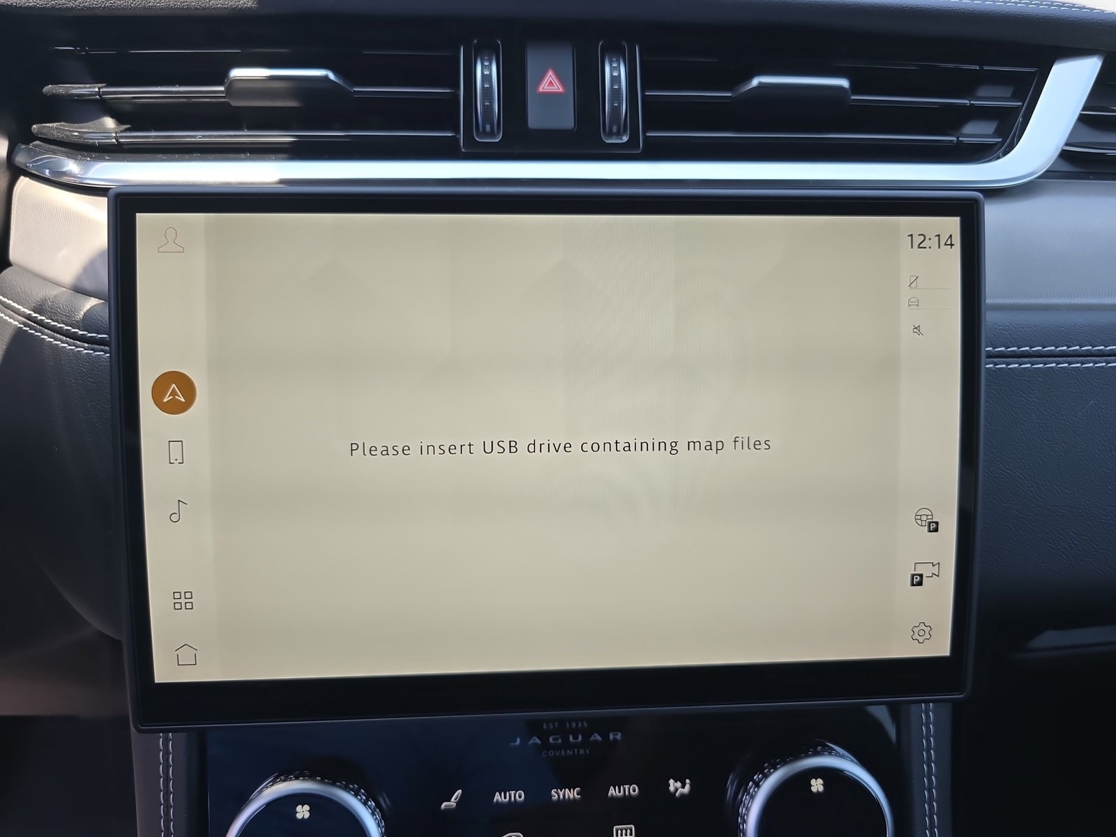 2026 Jaguar F-Pace R-Dynamic S - Photo 21
