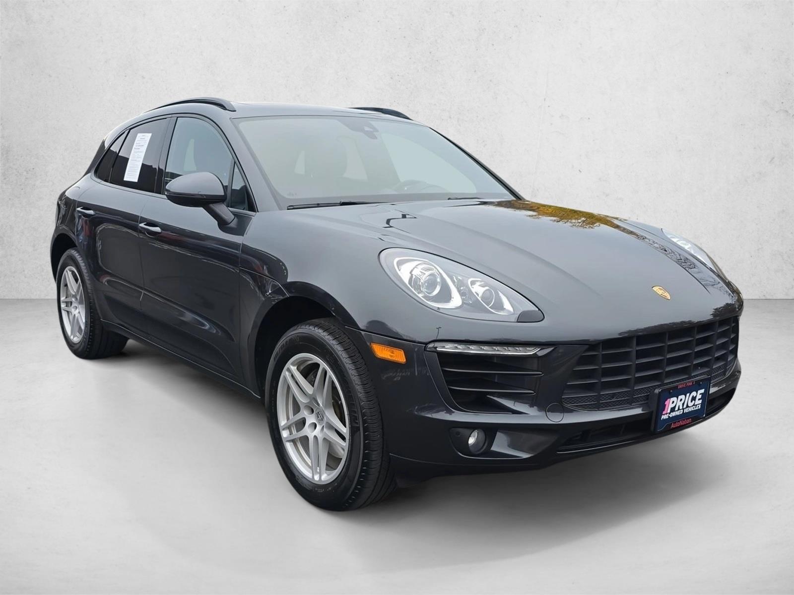 2018 Porsche Macan photo 3