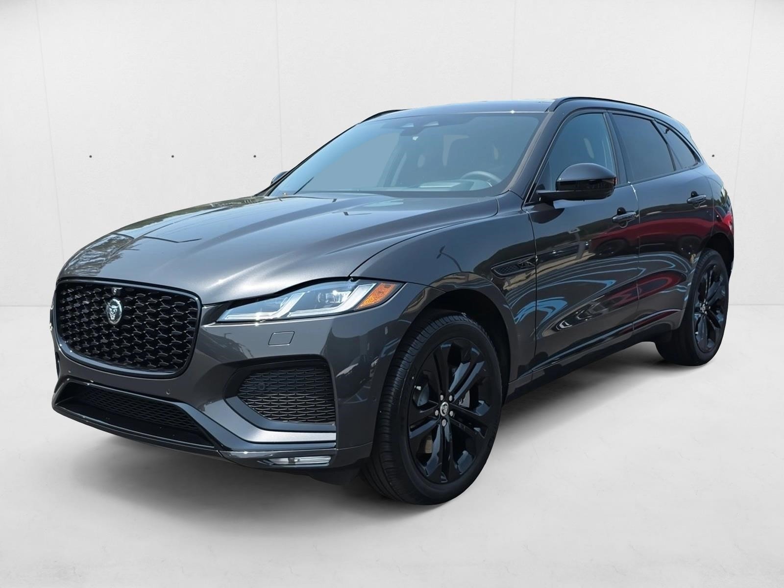 2026 Jaguar F-PACE P250 R-Dynamic S's photo