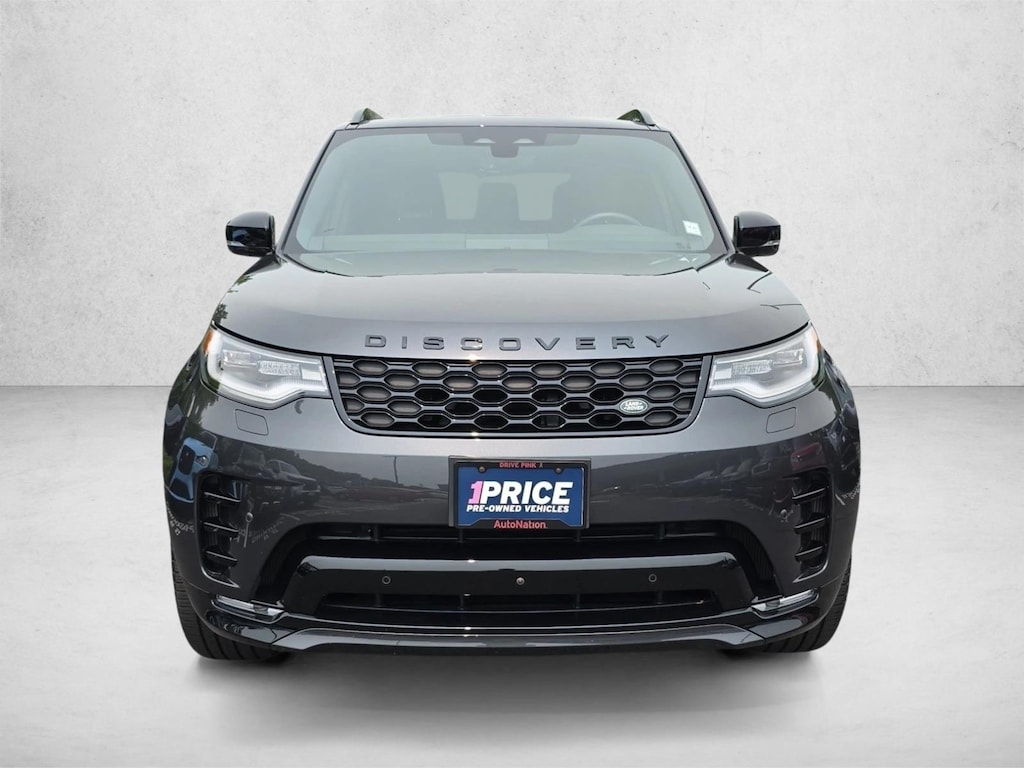 Used 2025 Land Rover Discovery Dynamic SE Sport Utility