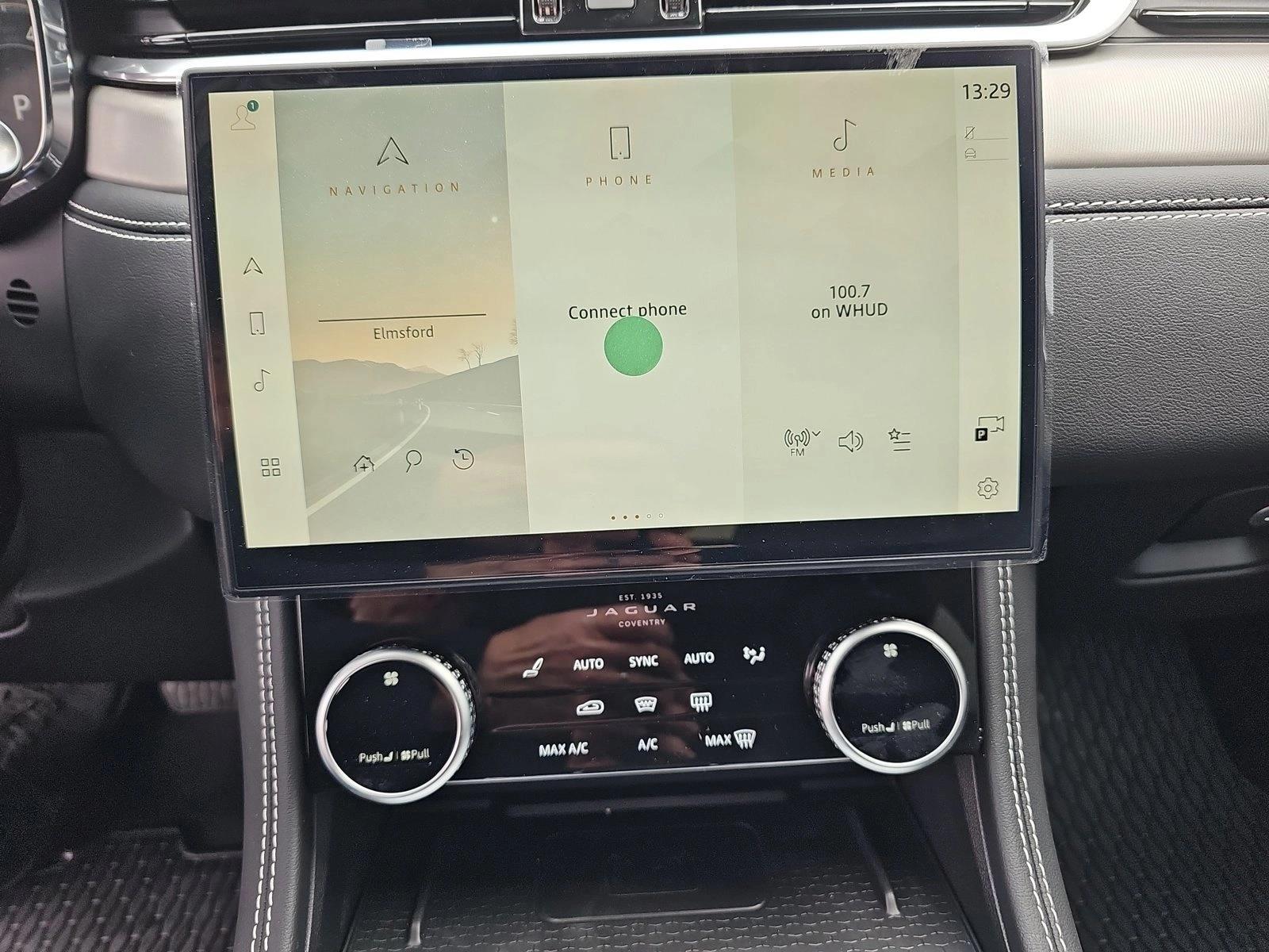 2026 Jaguar F-Pace R-Dynamic S - Photo 18