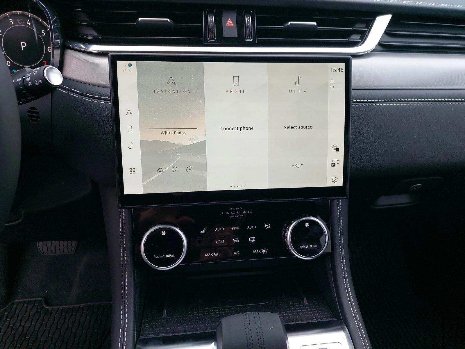 2026 Jaguar F-Pace R-Dynamic S - Photo 18
