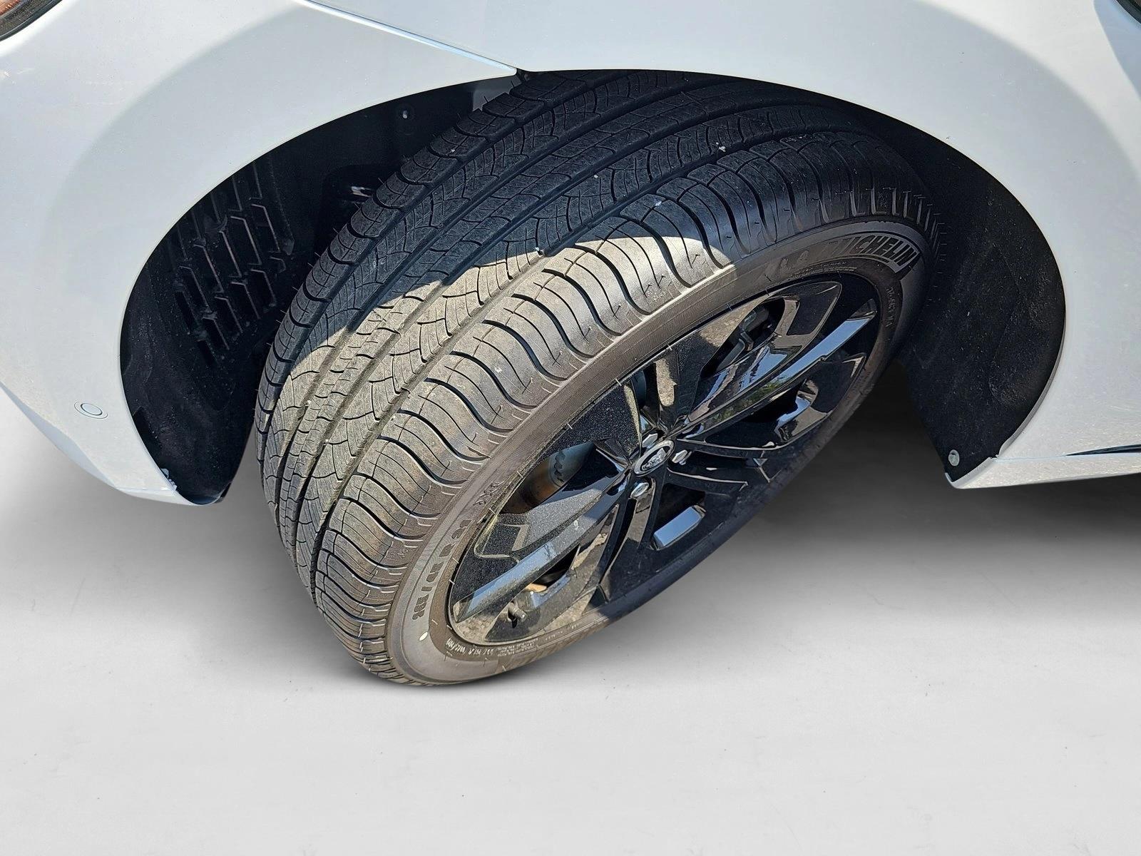 2026 Jaguar F-Pace R-Dynamic S - Photo 30