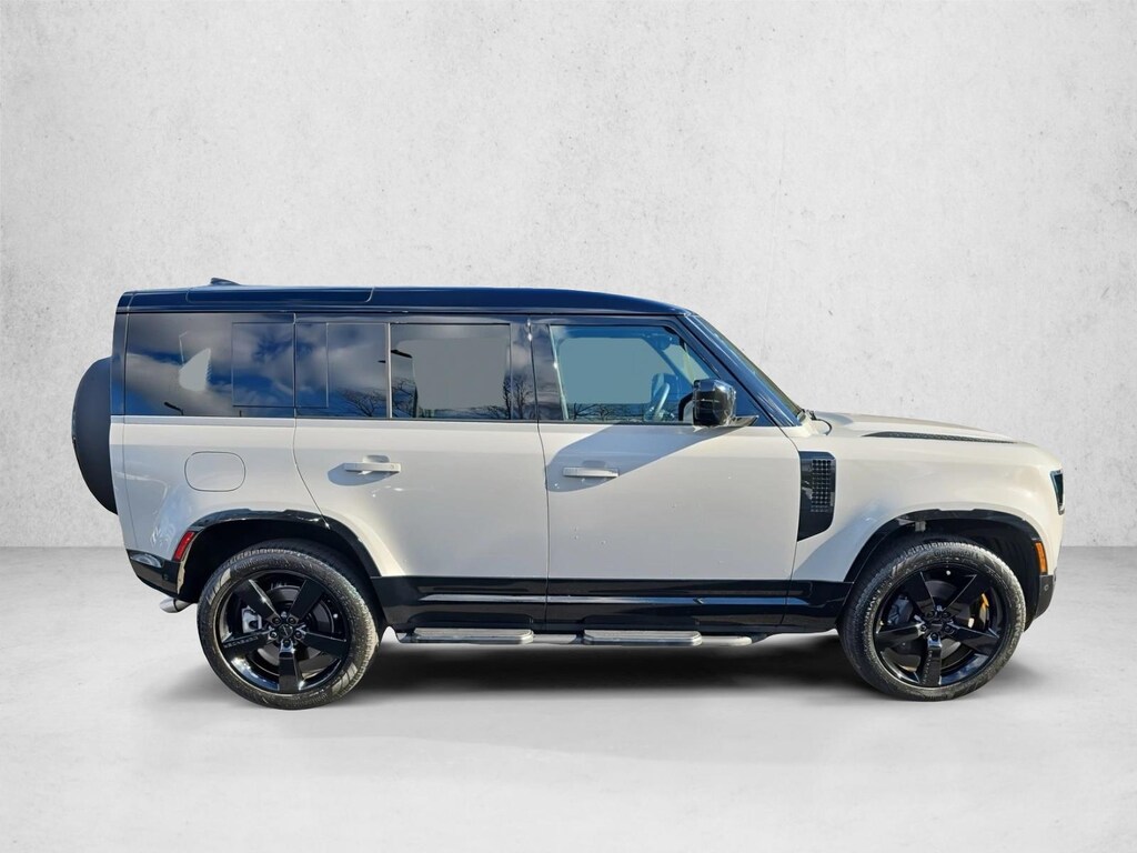Used 2026 Land Rover Defender X-Dynamic SE Sport Utility