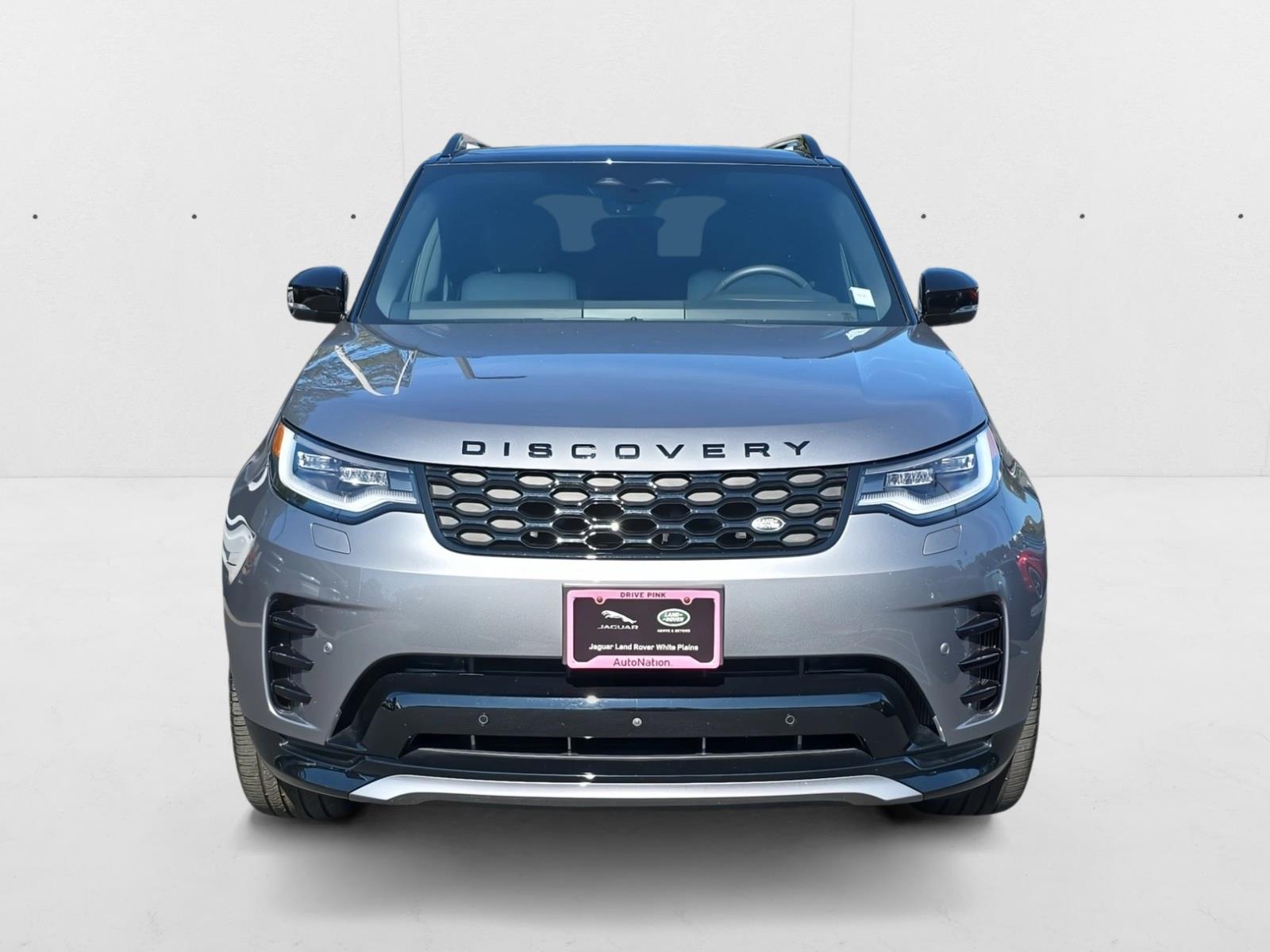 2024 Land Rover Discovery P360 Dynamic SE photo 2