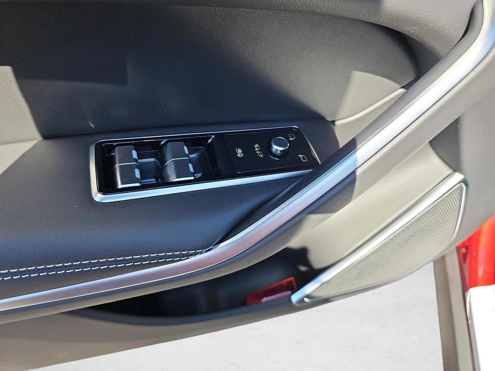 2026 Jaguar F-Pace R-Dynamic S - Photo 21