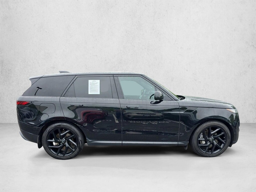 Used 2025 Land Rover Range Rover Sport SE Sport Utility