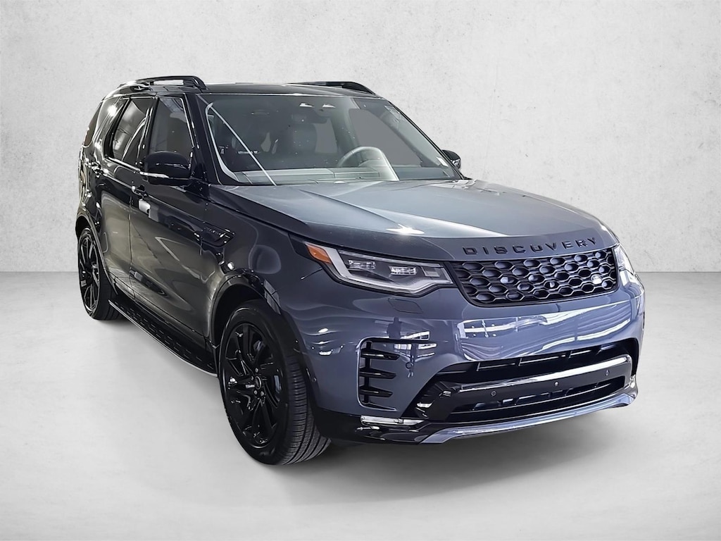 Used 2025 Land Rover Discovery Dynamic SE Sport Utility