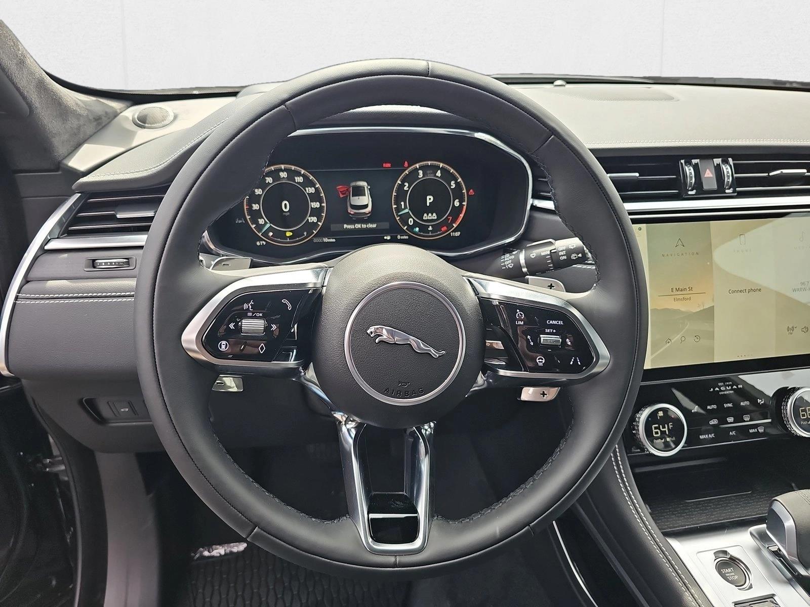 2026 Jaguar F-Pace R-Dynamic S - Photo 15