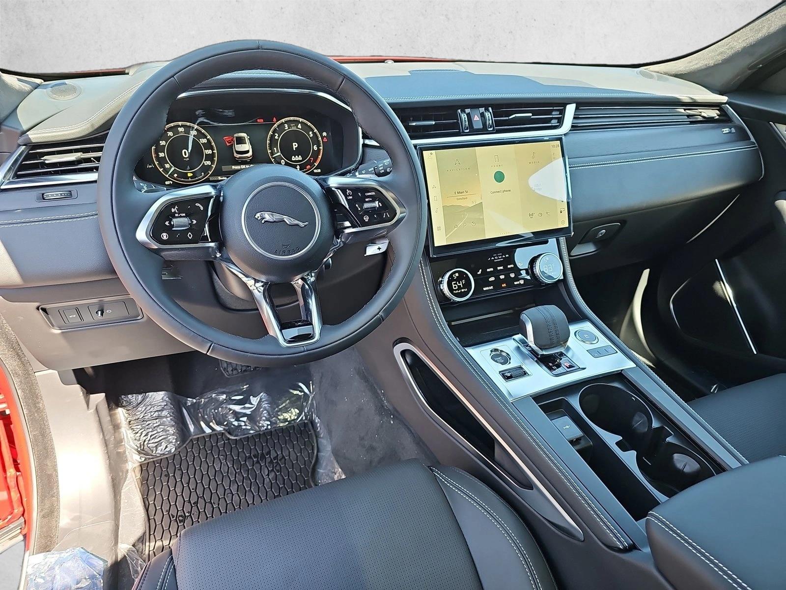 2026 Jaguar F-Pace R-Dynamic S - Photo 10