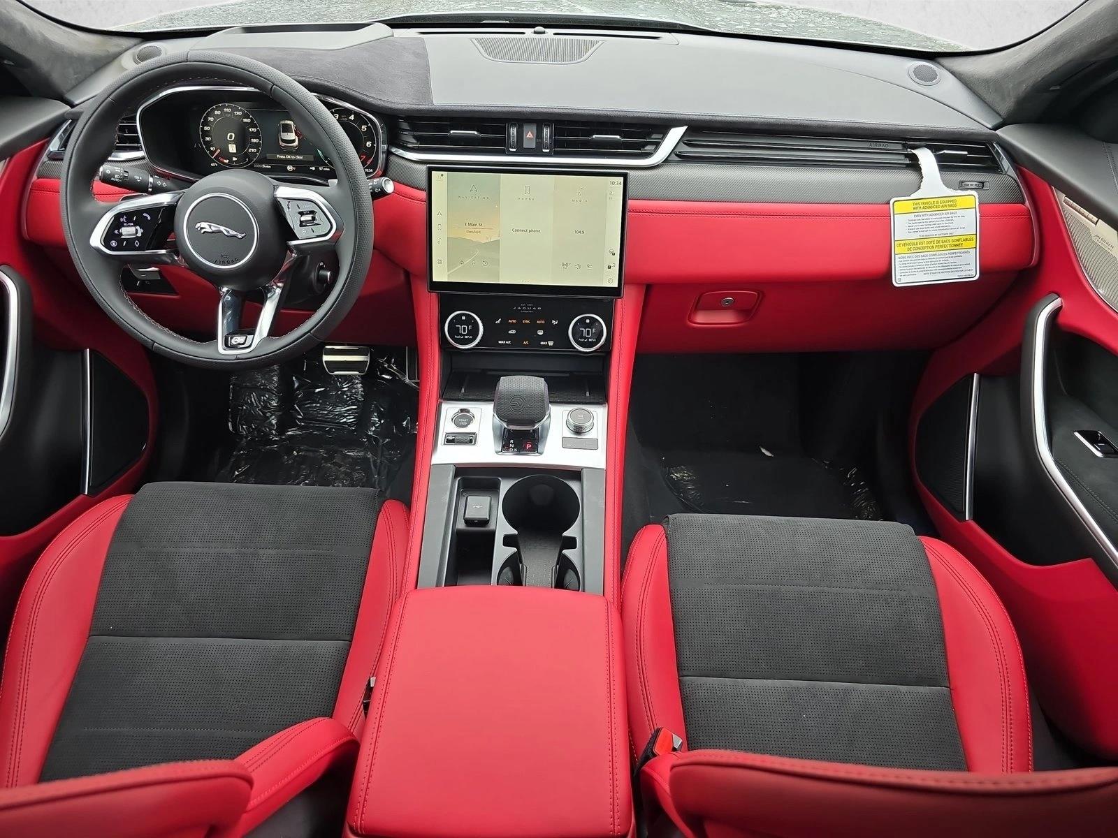 2026 Jaguar F-Pace SVR - Photo 9