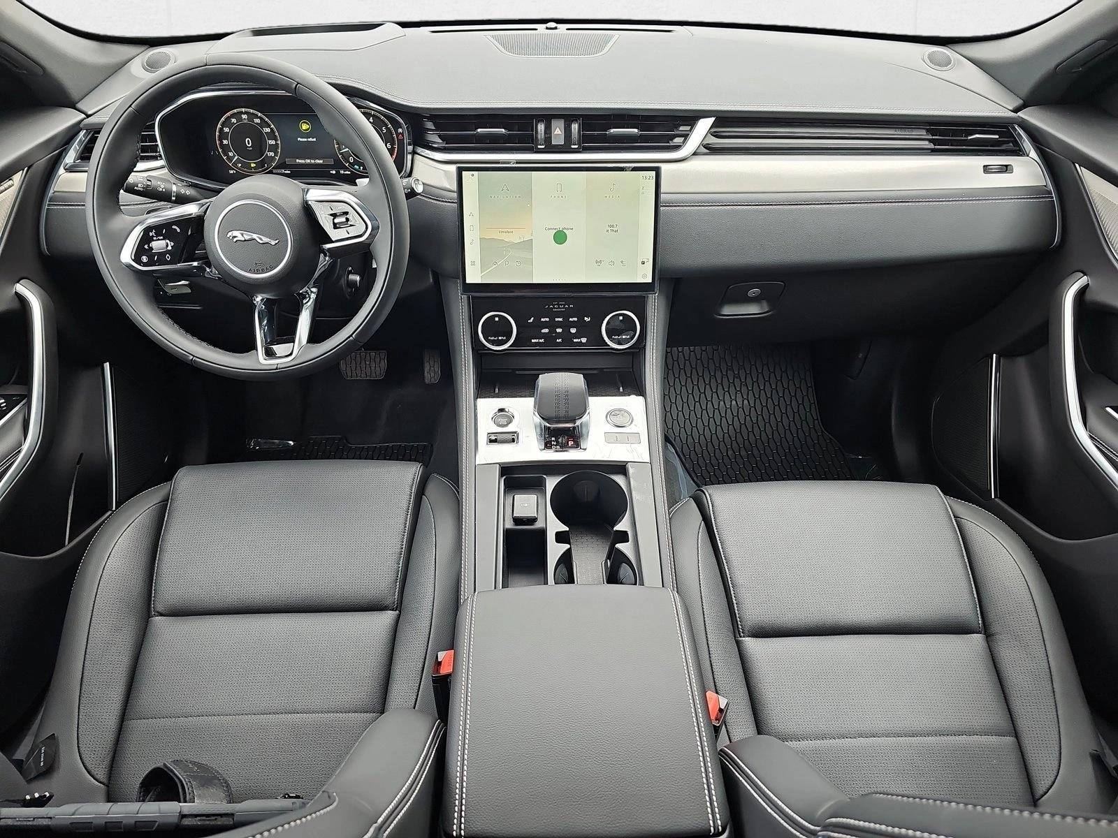2026 Jaguar F-Pace R-Dynamic S - Photo 6
