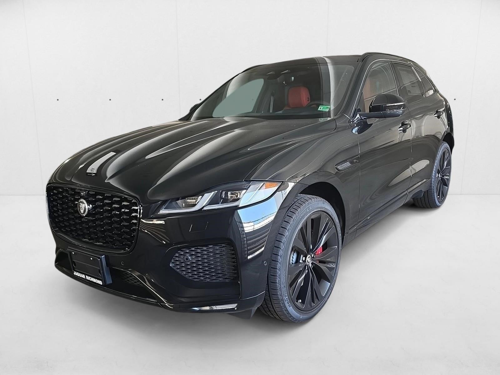 2026 Jaguar F-Pace R-Dynamic S's photo