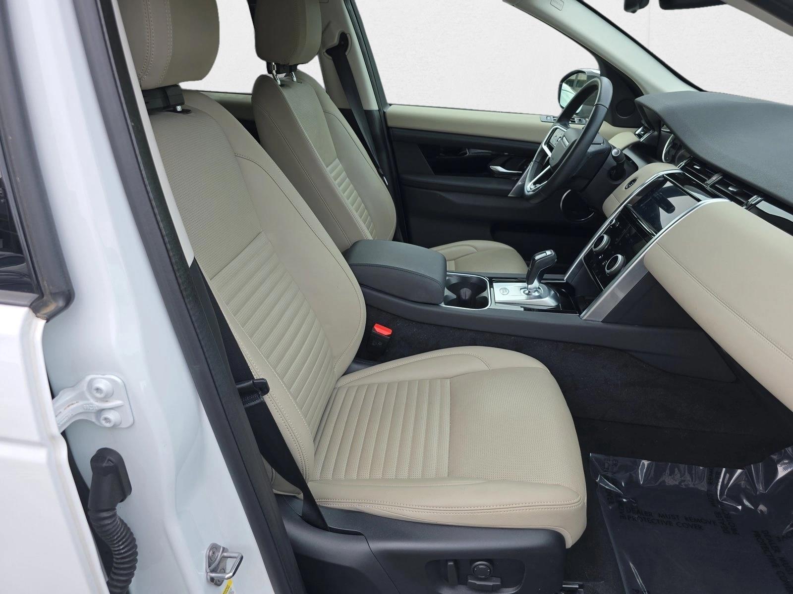 2023 Land Rover Discovery Sport S photo 4