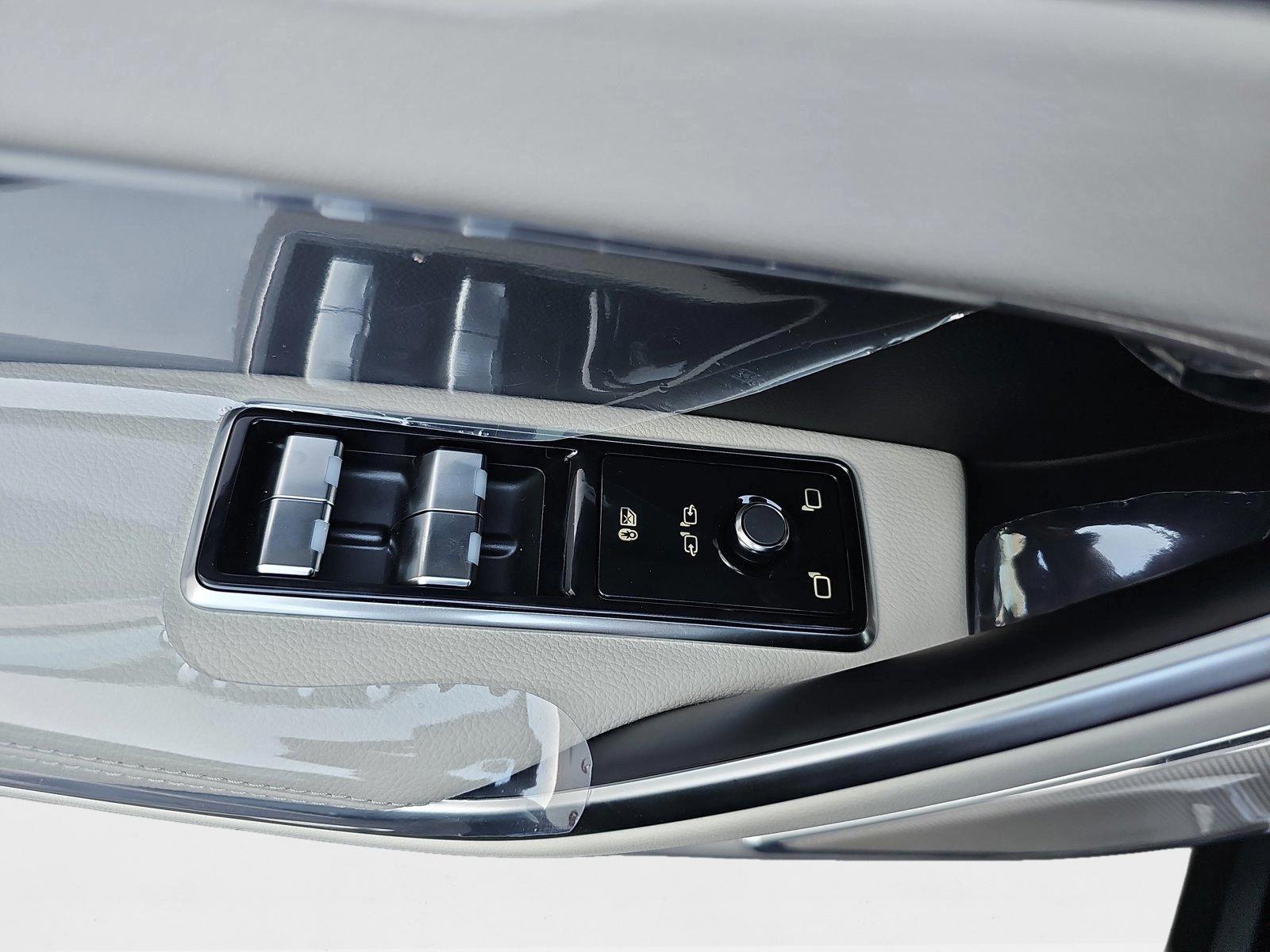 2026 Jaguar F-Pace R-Dynamic S - Photo 26