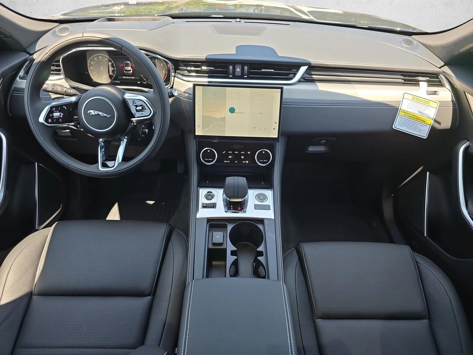 2026 Jaguar F-Pace R-Dynamic S - Photo 9