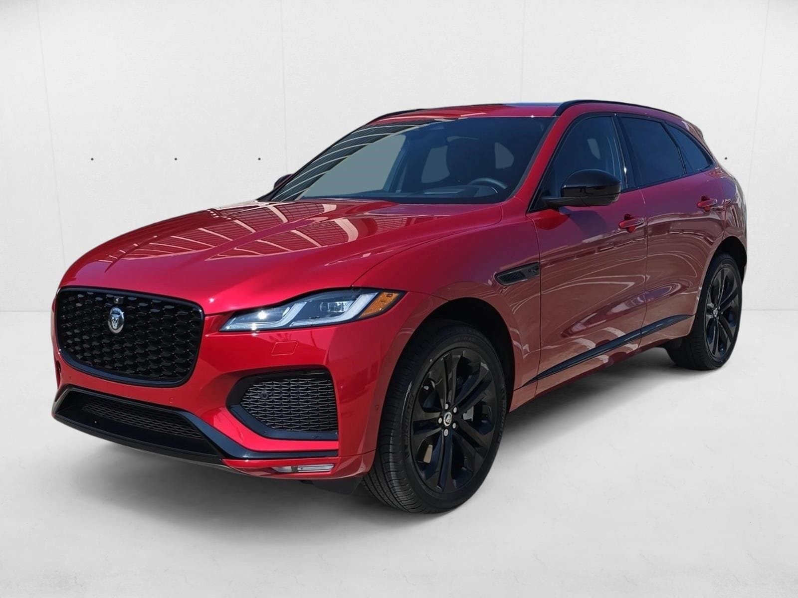 2026 Jaguar F-Pace R-Dynamic S's photo