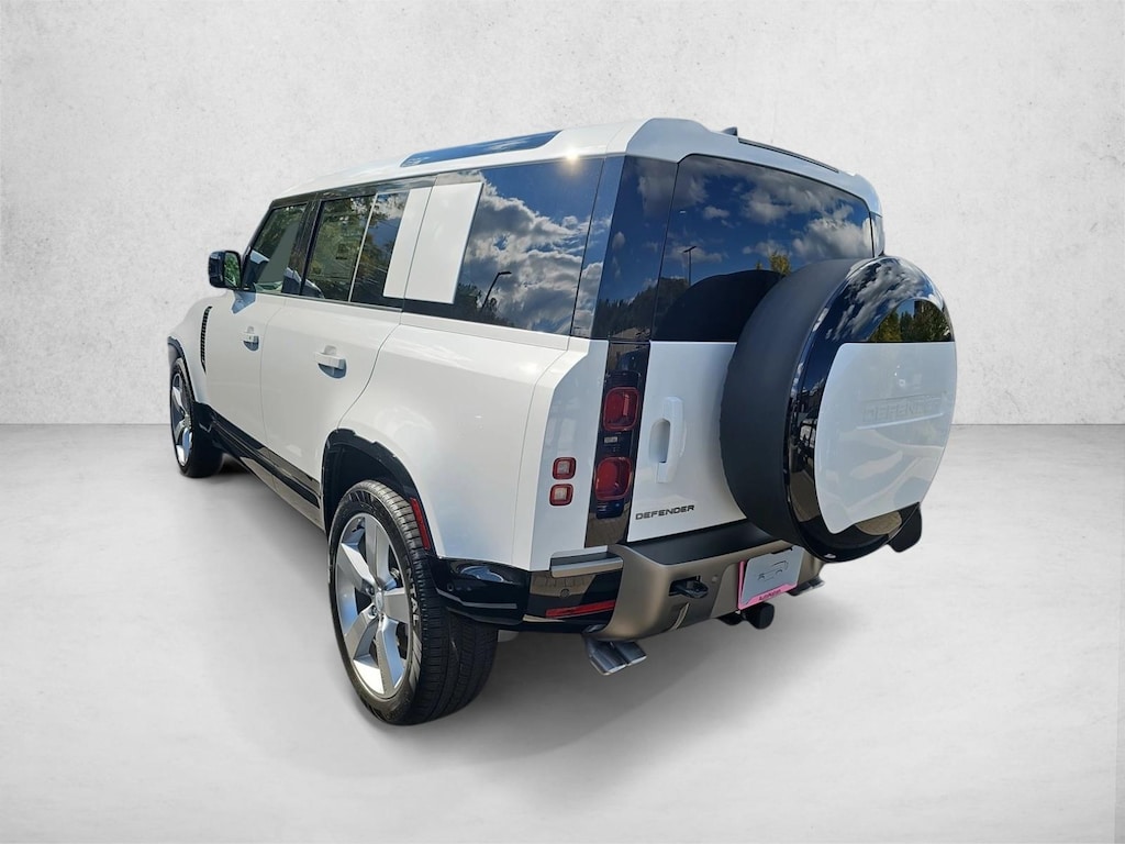 Used 2025 Land Rover Defender X-Dynamic SE Sport Utility