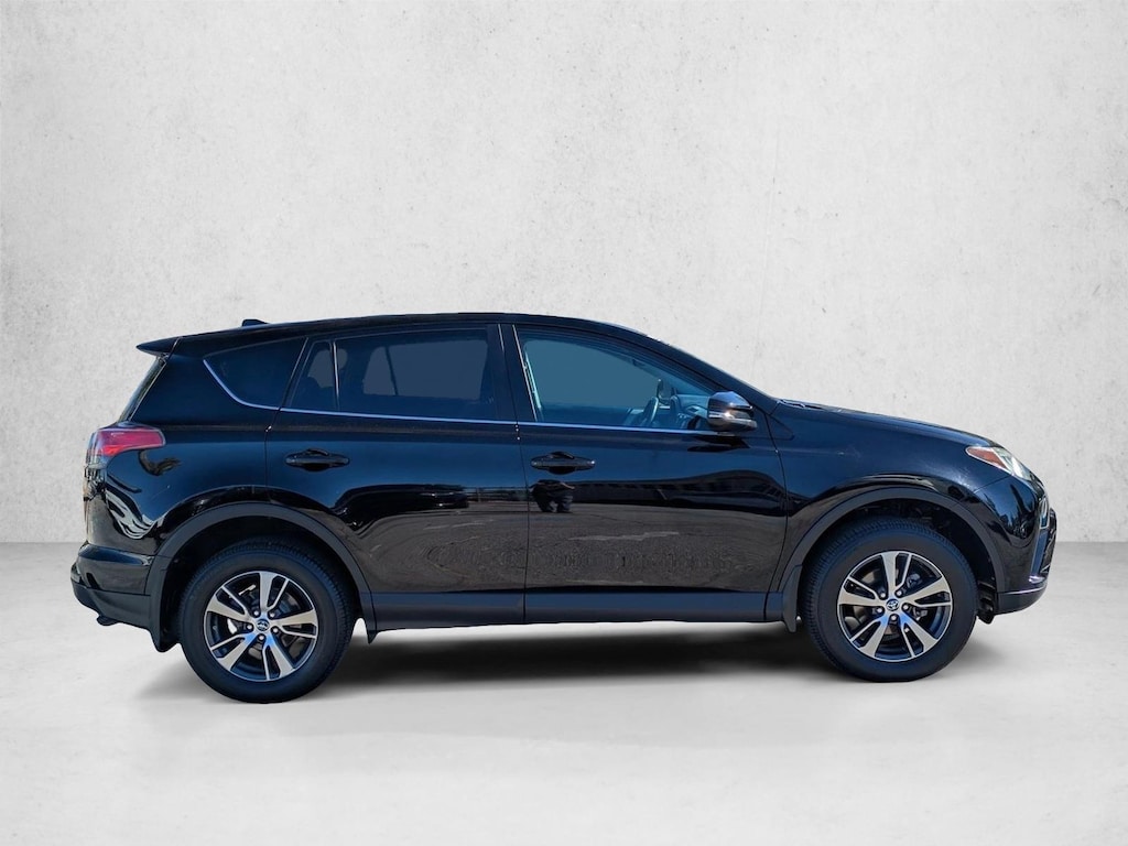 Used 2018 Toyota RAV4 XLE Sport Utility