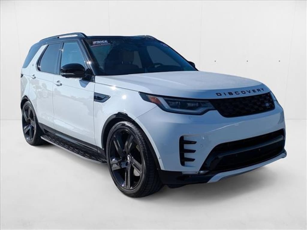 Used 2025 Land Rover Discovery Dynamic SE Sport Utility