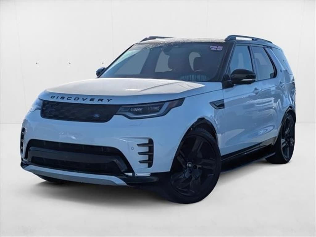 Used 2025 Land Rover Discovery Dynamic SE Sport Utility