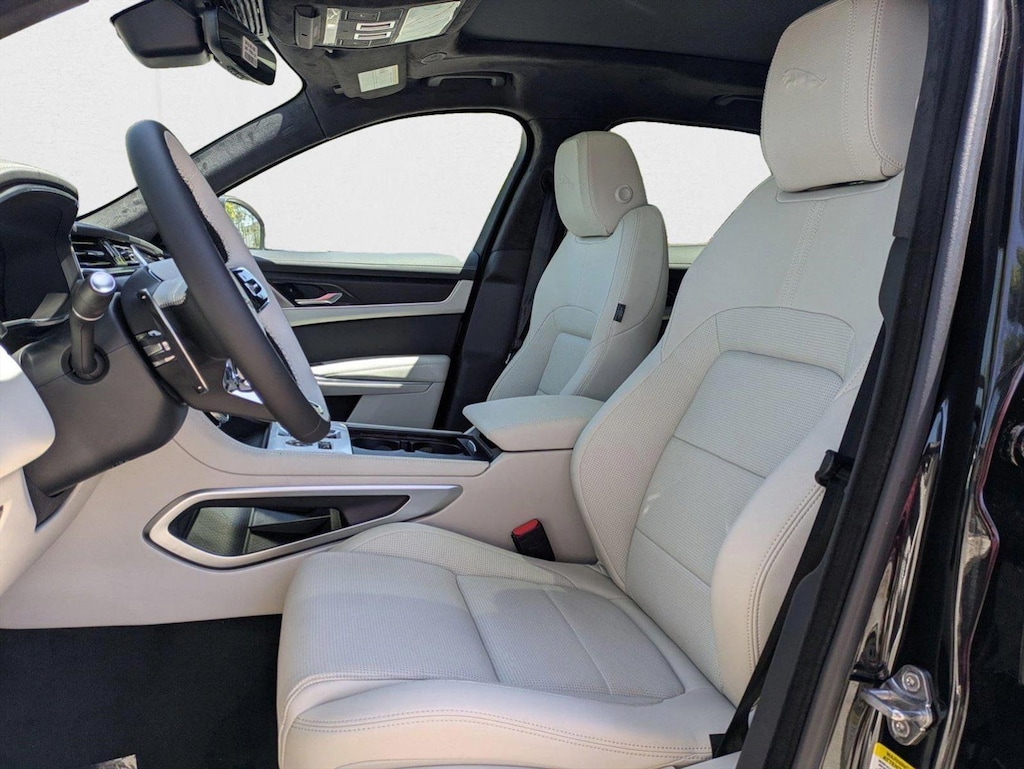 New 2026 Jaguar F-PACE R-Dynamic S Sport Utility