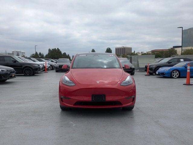 Used 2022 Tesla Model Y Long Range with VIN 7SAYGAEE4NF531559 for sale in Northfield, Minnesota