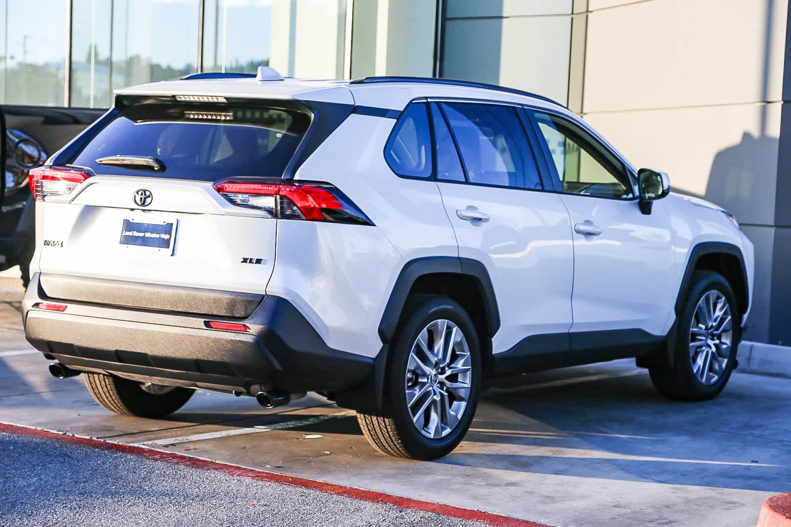 Thumbnail: 2023 Toyota RAV4 - 6