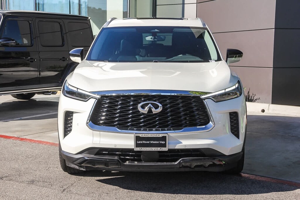 Used 2023 INFINITI QX60 Luxe SUV