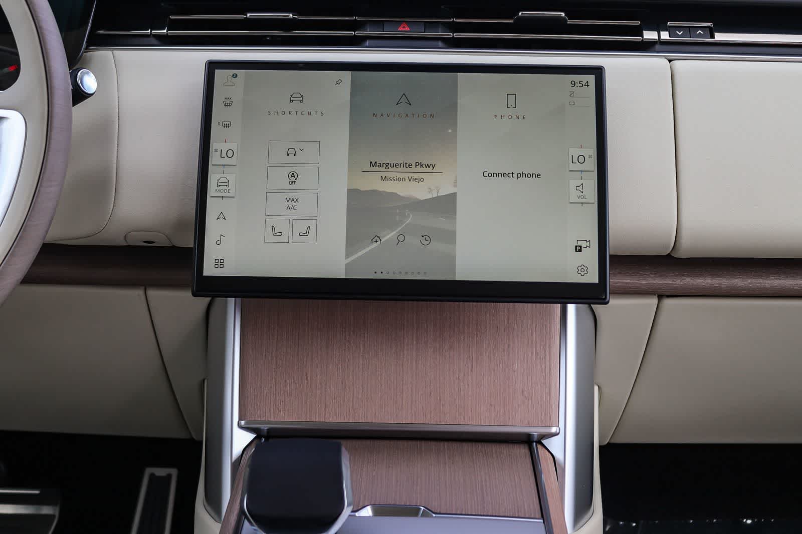 Thumbnail: 2026 Land Rover Range Rover - 13