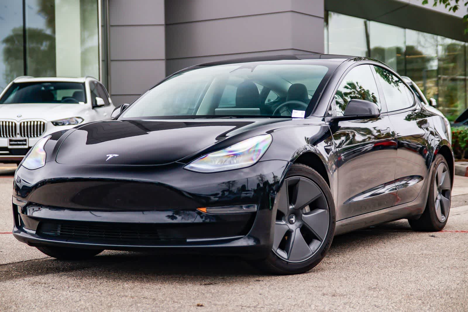 Thumbnail: 2023 Tesla Model 3 - 1