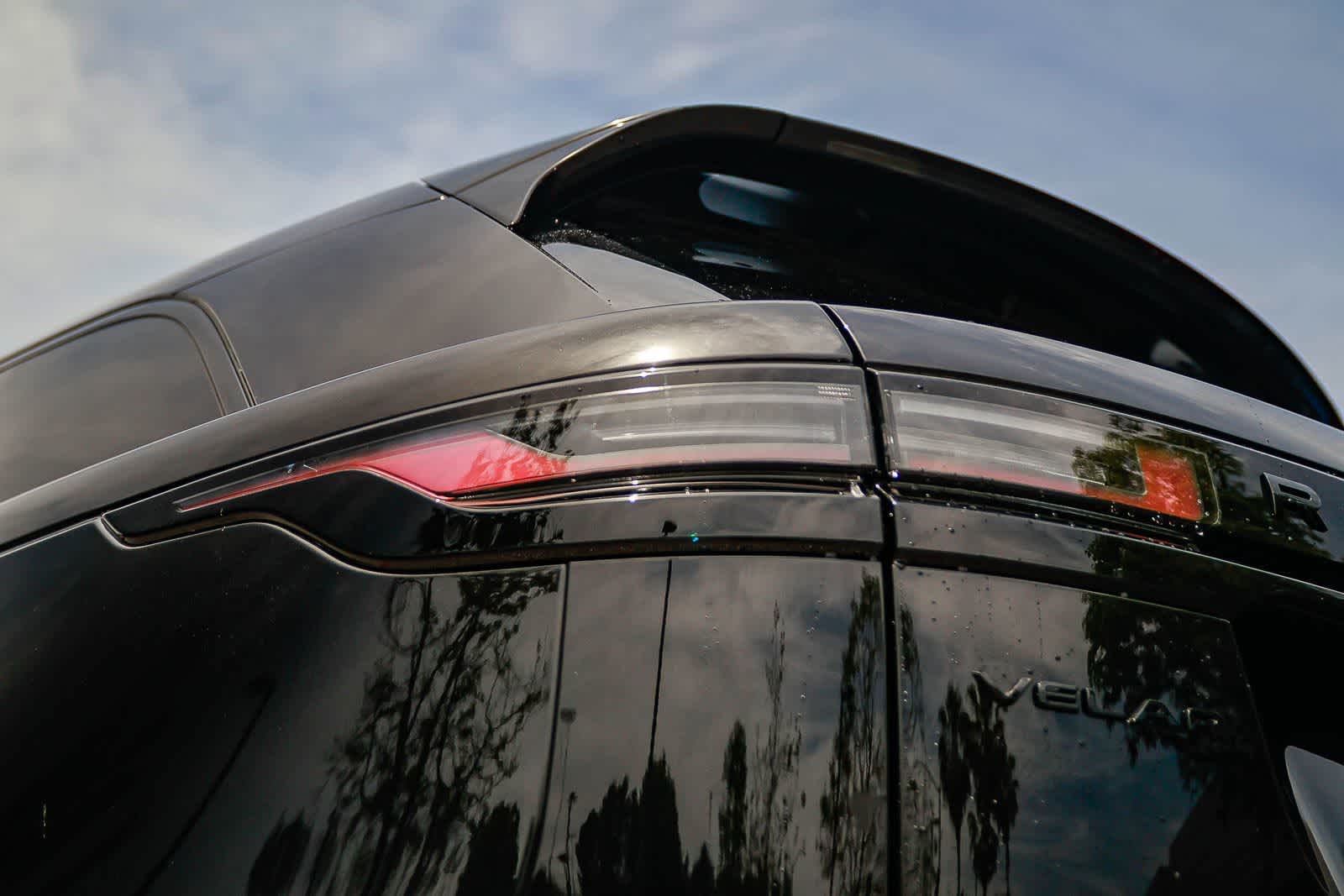 Thumbnail: 2026 Land Rover Range Rover Velar - 7