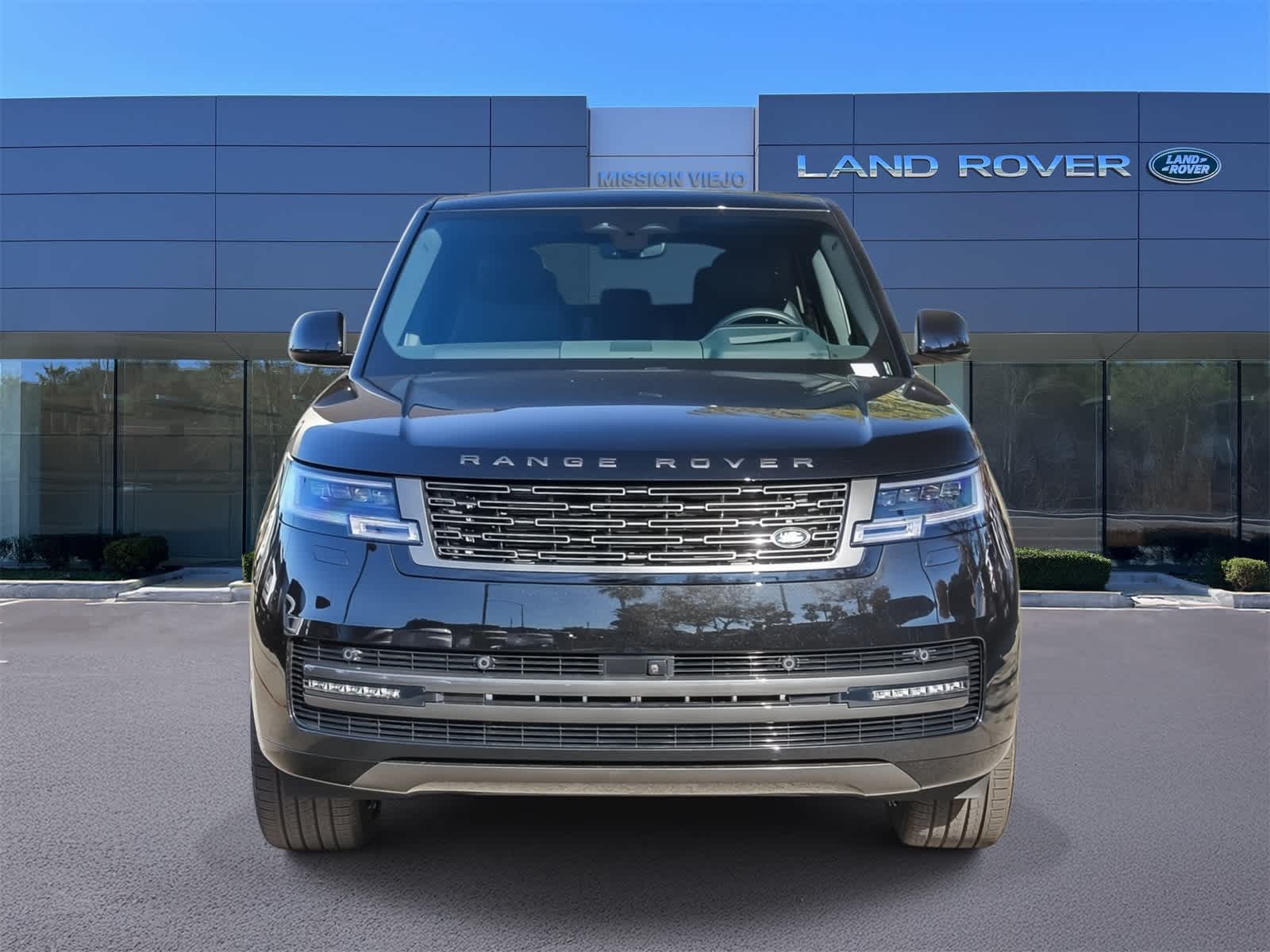 Thumbnail: 2025 Land Rover Range Rover - 2