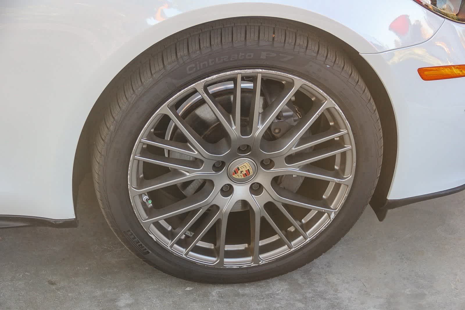 Thumbnail: 2023 Porsche Panamera - 8