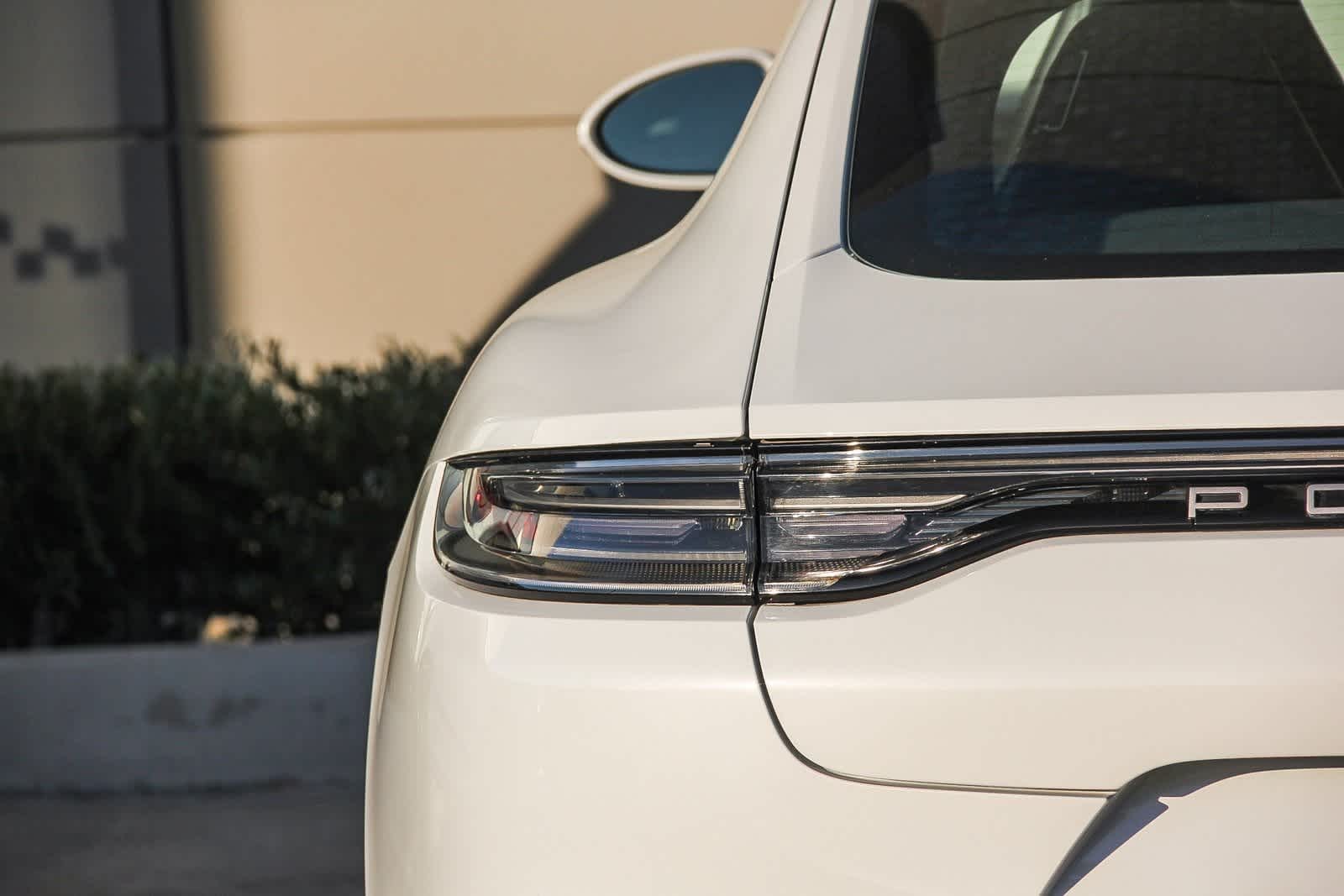 Thumbnail: 2023 Porsche Panamera - 5