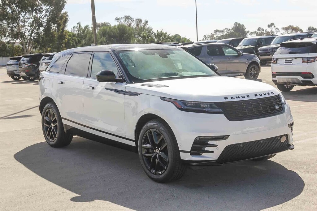 New 2026 Land Rover Range Rover Velar Dynamic SE SUV